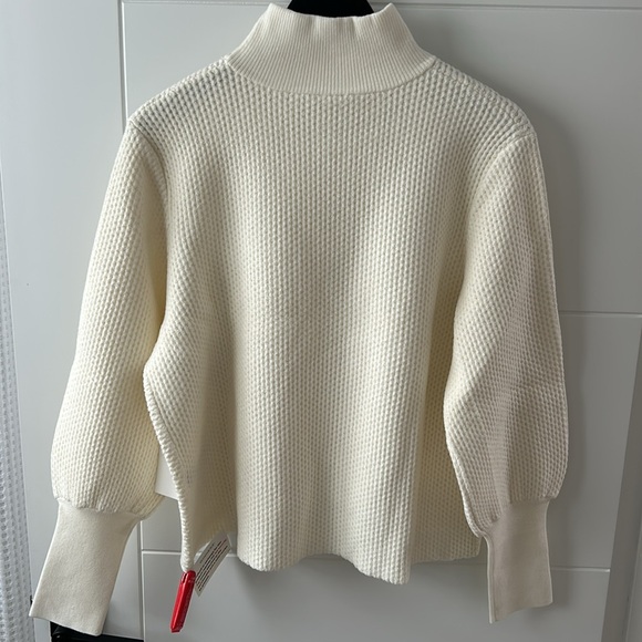 Frame Sweater - Picture 2 of 6